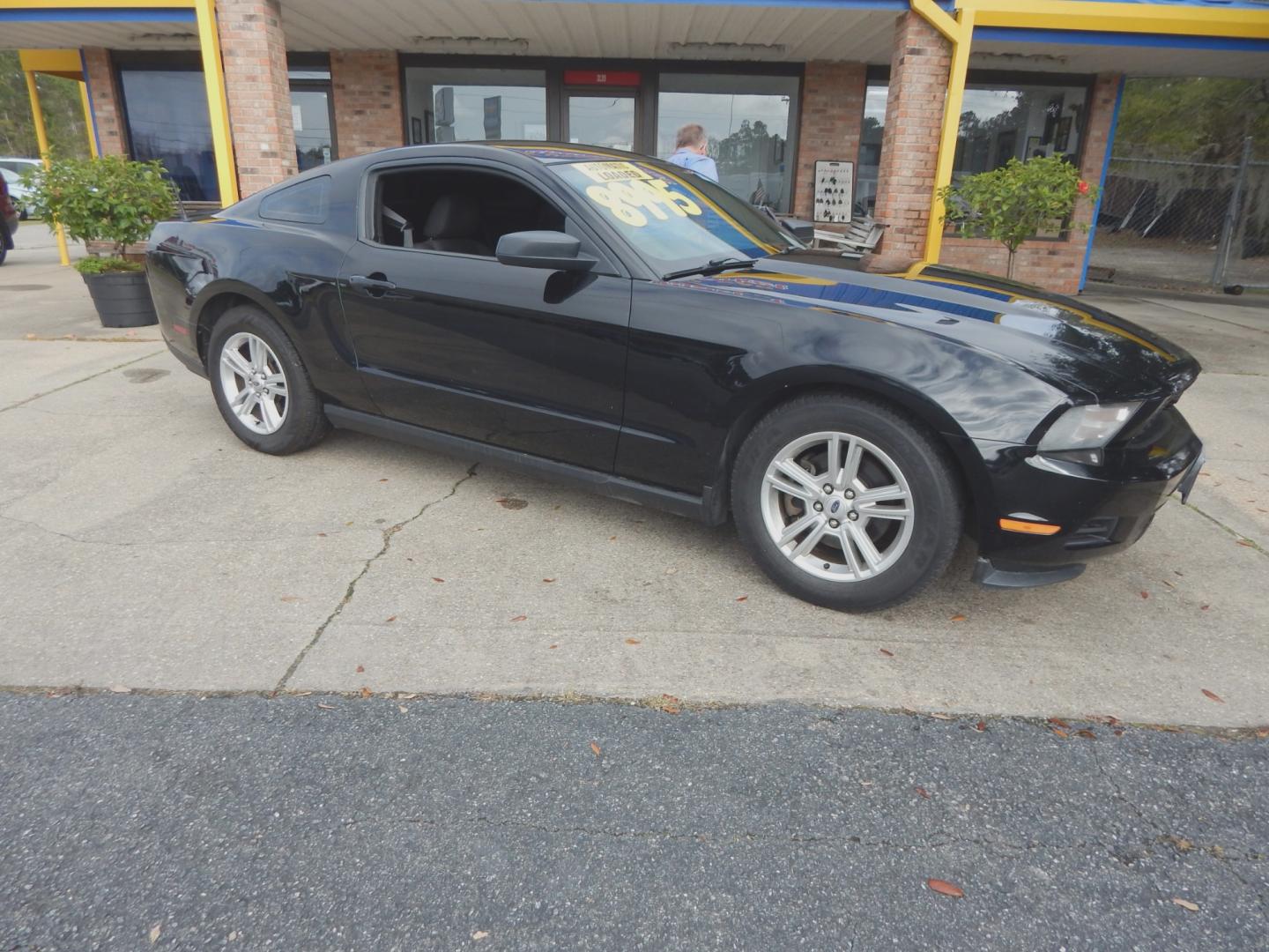 2011 Black /Charcoal Ford Mustang base (1ZVBP8AM5B5) with an 3.7L 6 Cyl. engine, Automatic transmission, located at 3120 W Tennessee St, Tallahassee, FL, 32304-1002, (850) 575-6702, 30.458841, -84.349648 - Photo#0